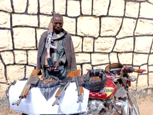 Police arrest gun runner recover 4 AK47 rifles in Kaduna